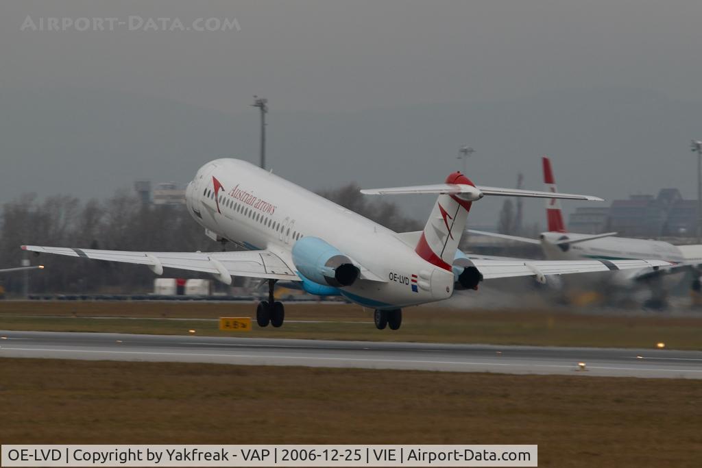 OE-LVD, 1994 Fokker 100 (F-28-0100) C/N 11515, Austrian Arrows Fokker 100
