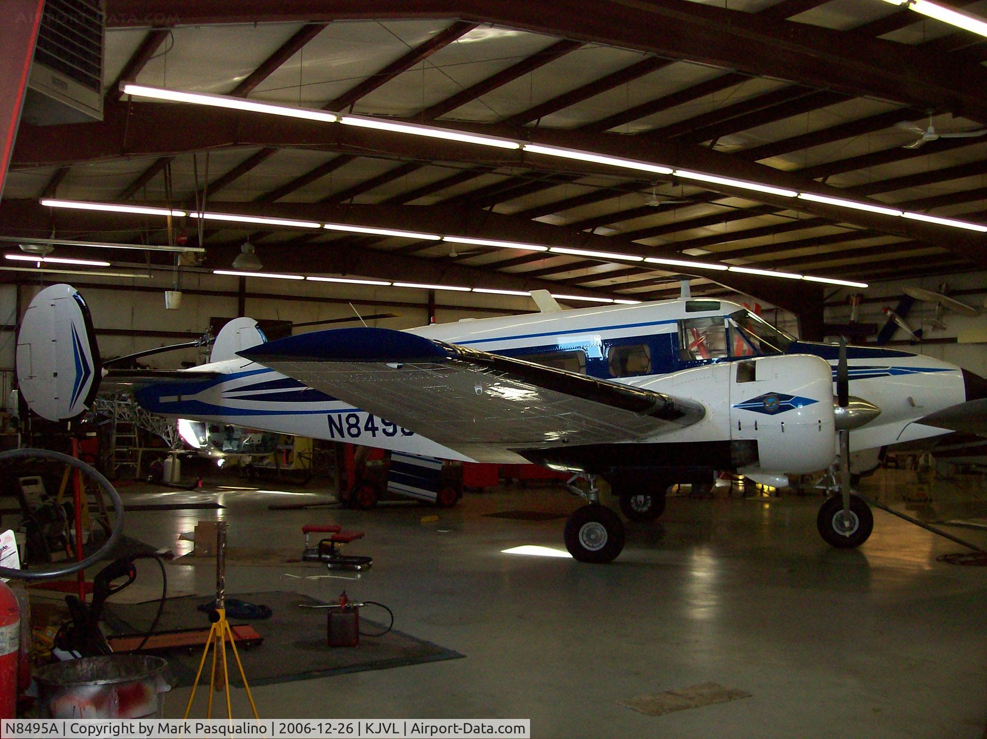 N8495A, 1964 Beech H-18 Tri-Gear C/N BA-668, Beech H18