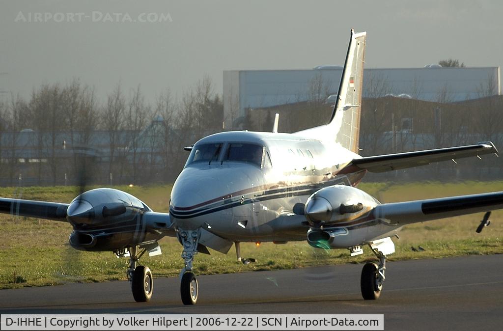 D-IHHE, Beech C90B King Air C/N LJ-1327, Beechcraft King Air C90B