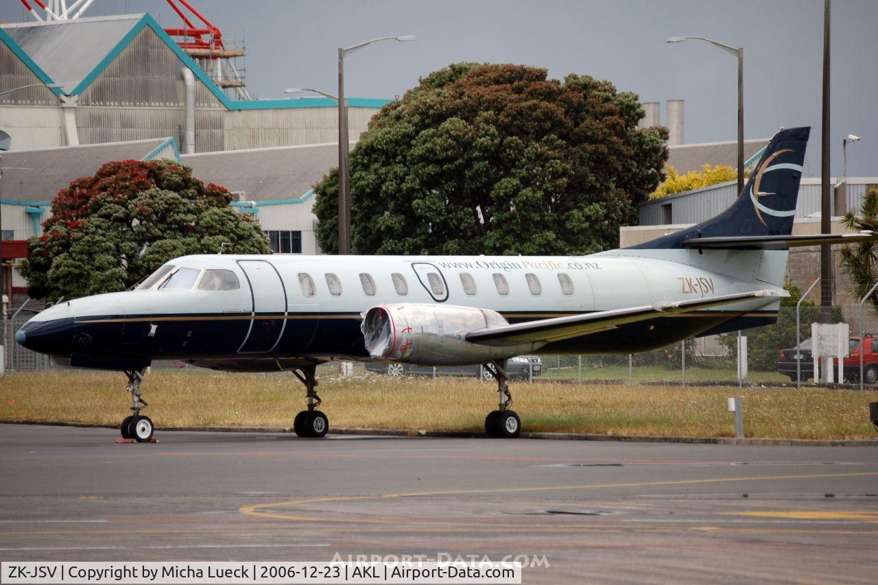 ZK-JSV, 1994 Fairchild SA-227DC Metro 23 C/N DC-868B, Parked in Auckland; engines removed