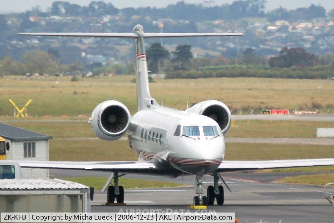 ZK-KFB, Gulfstream Aerospace G-IV C/N 1362, Parked in Auckland
