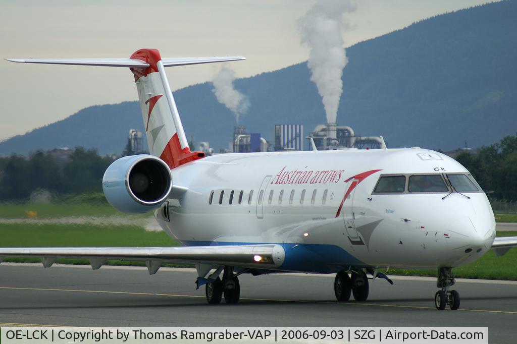 OE-LCK, 1997 Canadair CRJ-200LR (CL-600-2B19) C/N 7148, Austrian arrows Canadair Regionaljet