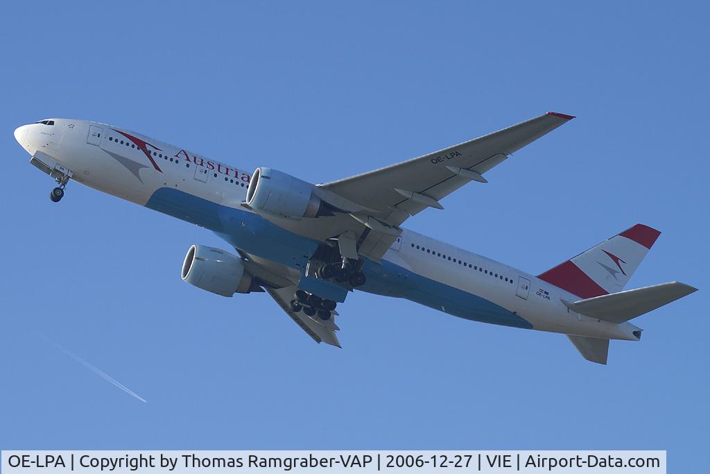 OE-LPA, 1997 Boeing 777-2Z9/ER C/N 28698, Austrian B777-200