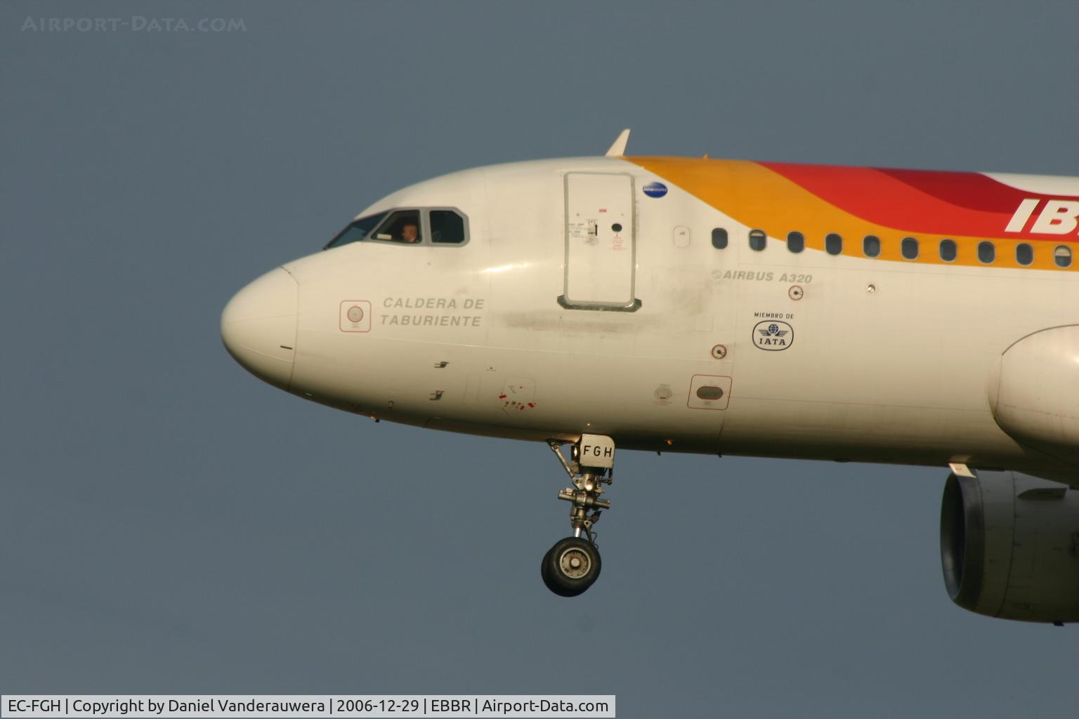 EC-FGH, 1991 Airbus A320-211 C/N 0223, flight IB4220 from BCN