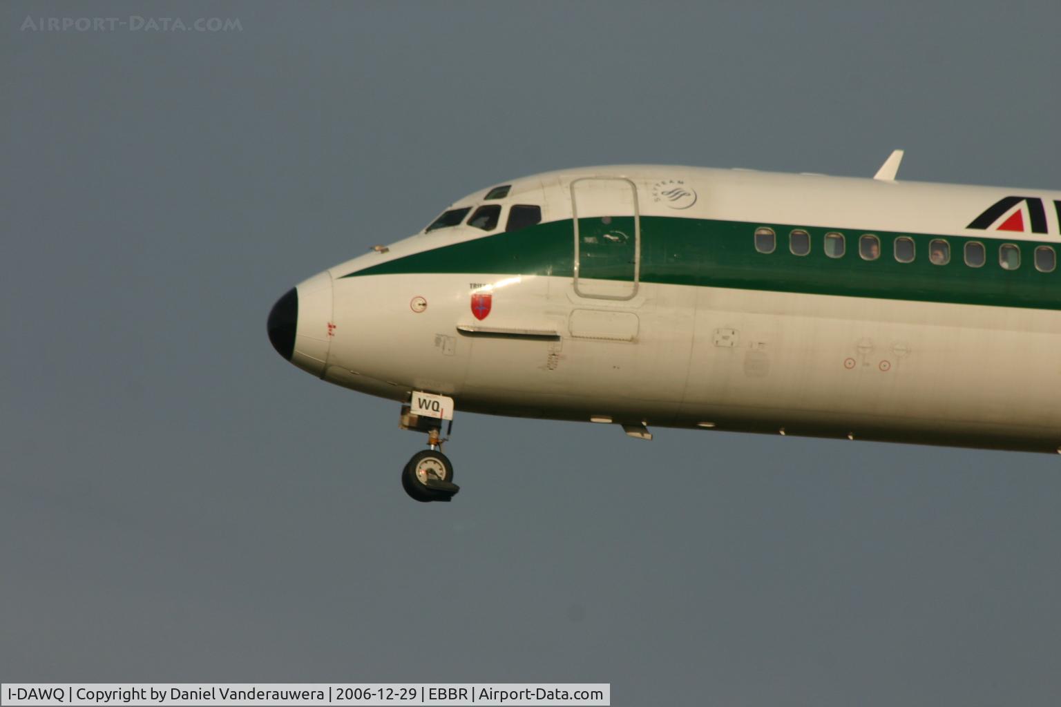 I-DAWQ, 1985 McDonnell Douglas MD-82 (DC-9-82) C/N 49207, arrival of flight AZ156 from FCO