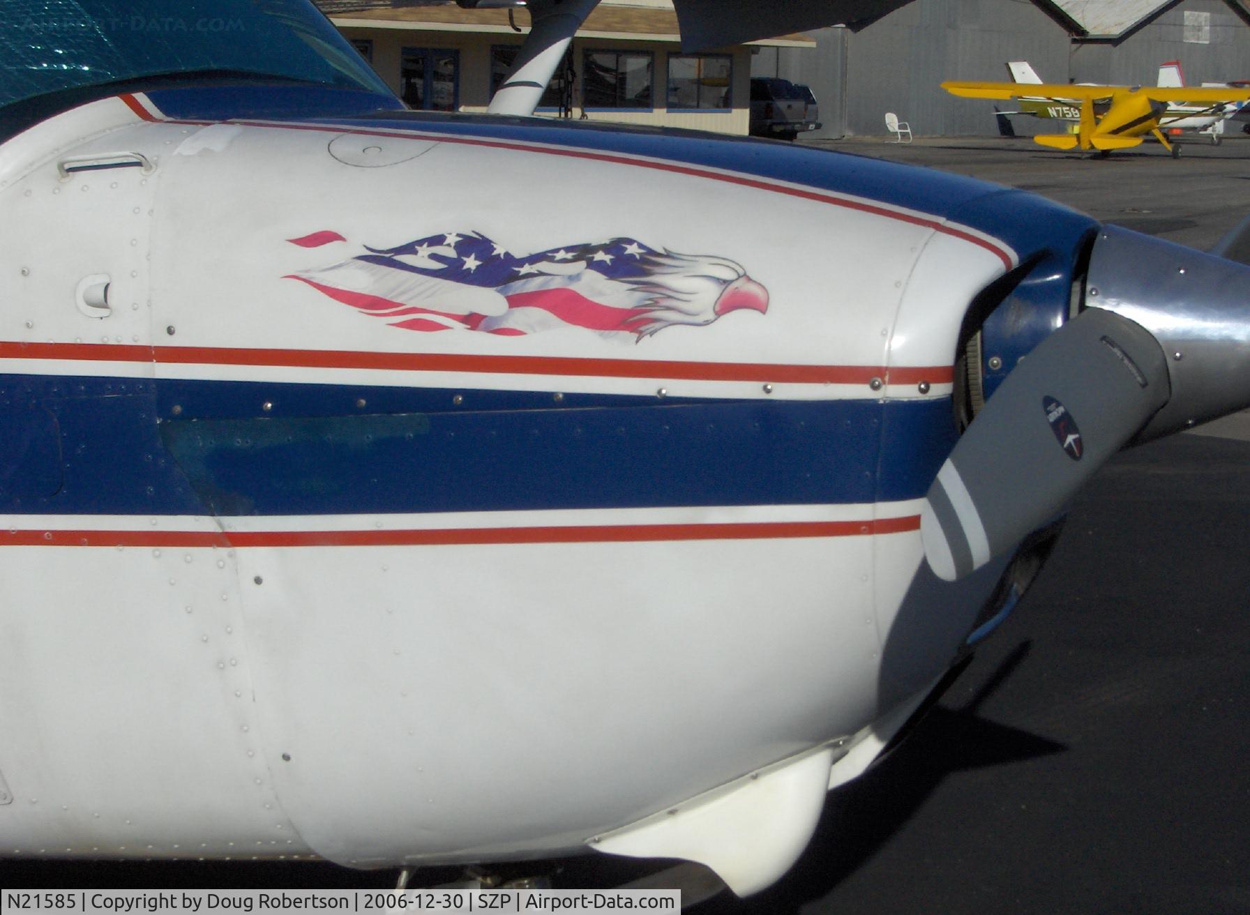 N21585, 1974 Cessna 172M C/N 17263978, 1974 Cessna 172M, Lycoming O-320-E2D 150 Hp, eagle flag on cowl
