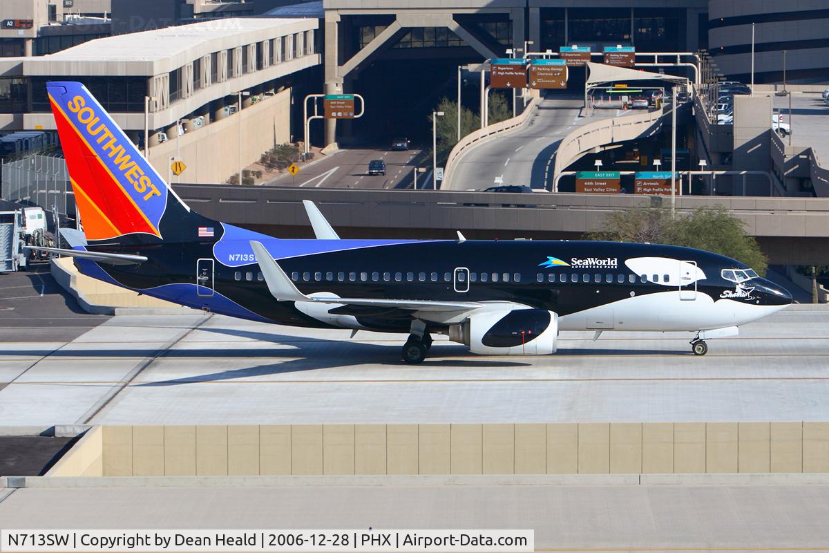 N713SW, 1998 Boeing 737-7H4 C/N 27847, Southwest Airlines N713SW 