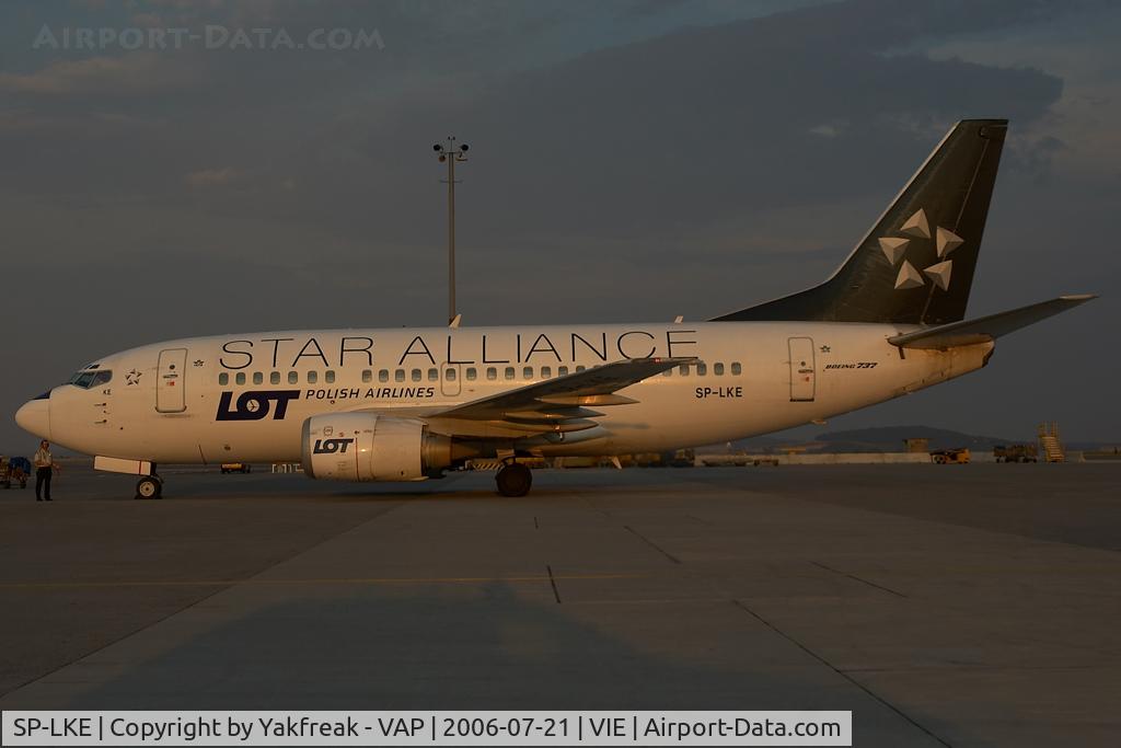 SP-LKE, 1993 Boeing 737-55D C/N 27130, LOT Boeing 737-500 in Star Alliance colors