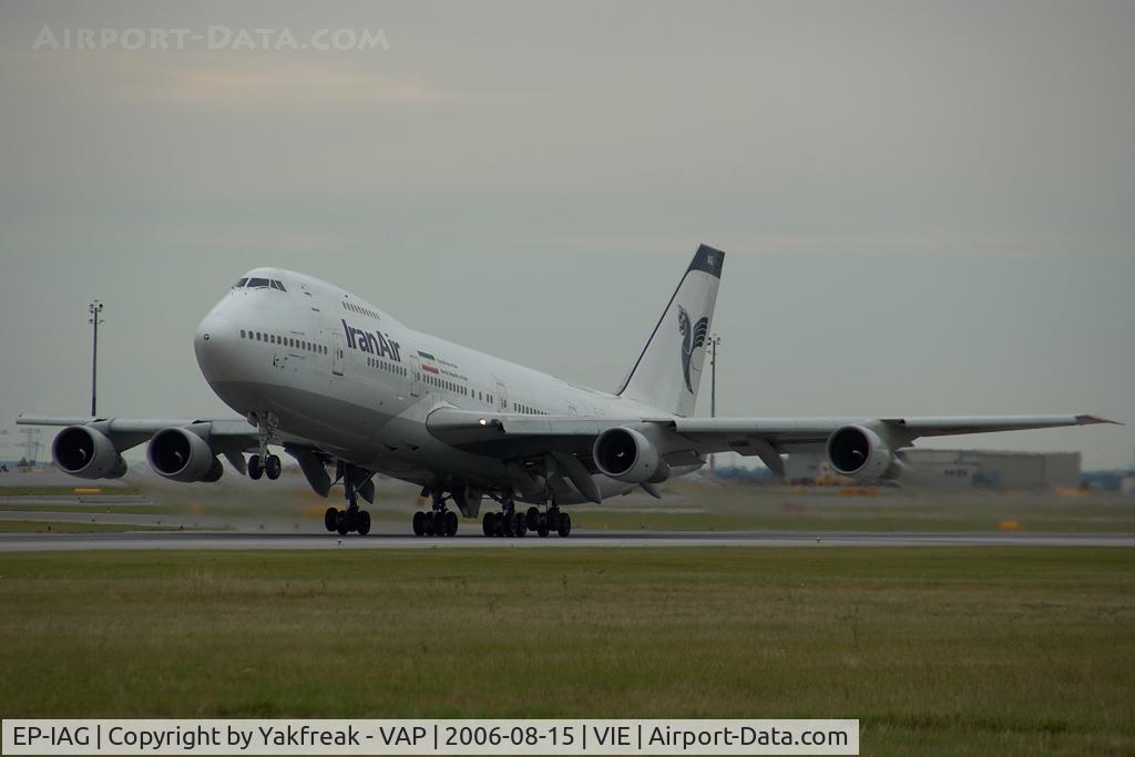 EP-IAG, 1976 Boeing 747-286B C/N 21217, Iran Air Boeing 747-200