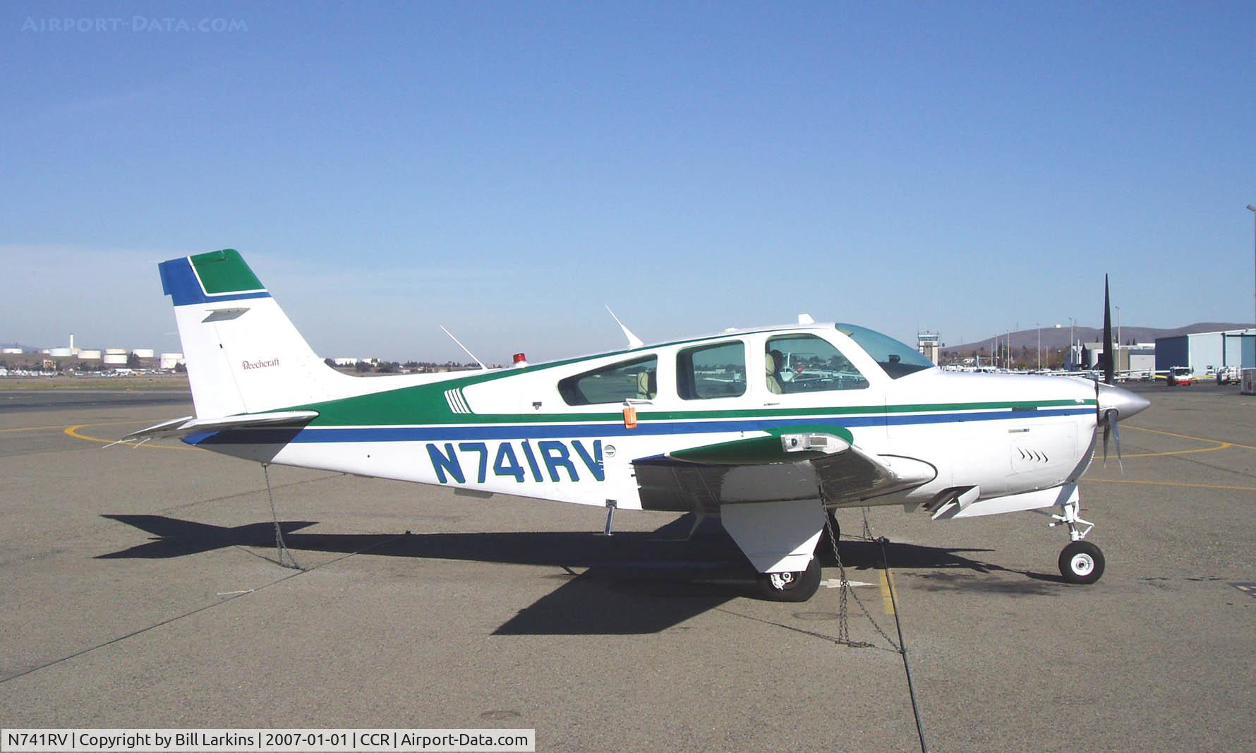 N741RV, 1987 Beech F33A Bonanza C/N CE-1198, Visitor from Los Angeles on New Year's Day.
