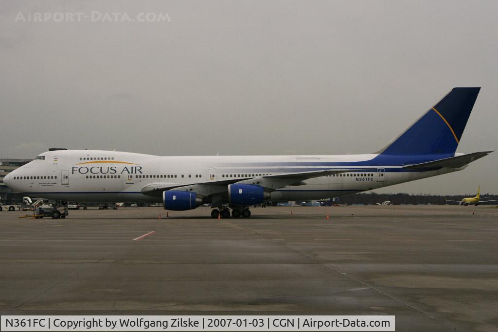 N361FC, 1981 Boeing 747-236B/SF C/N 22442, visitor