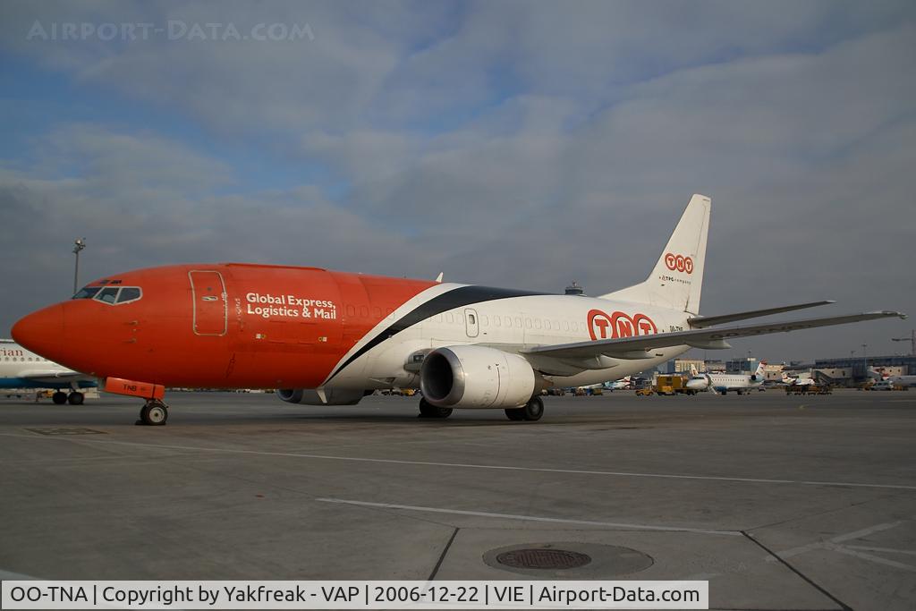 OO-TNA, 1986 Boeing 737-3T0F C/N 23569, TNT Boeing 737-300F