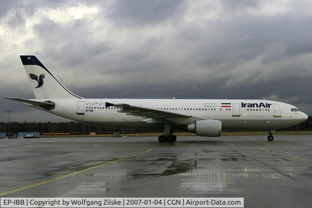 EP-IBB, 1994 Airbus A300B4-605R C/N 727, visitor