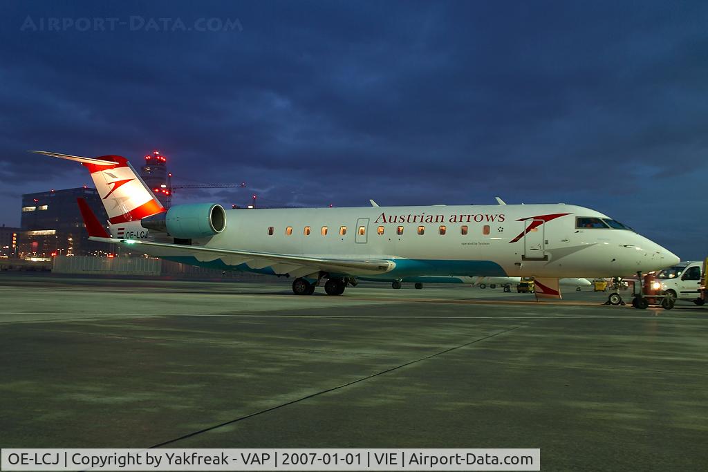 OE-LCJ, 1996 Canadair CRJ-200LR (CL-600-2B19) C/N 7142, Austrian Arrows Regionaljet