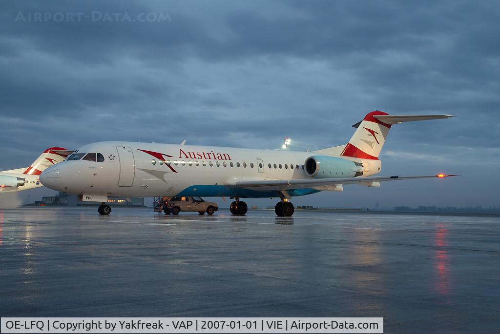 OE-LFQ, 1996 Fokker 70 (F-28-0070) C/N 11568, Austrian Airlines Fokker 70