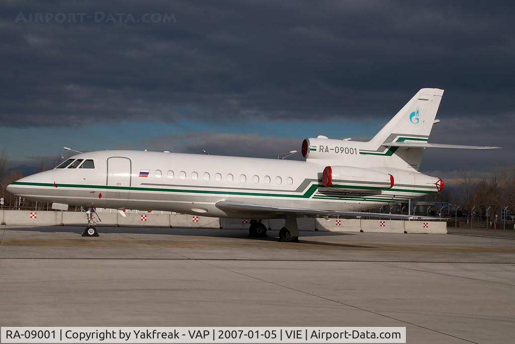 RA-09001, 1994 Dassault Falcon 900B C/N 123, Gazpromavia Falcon 900