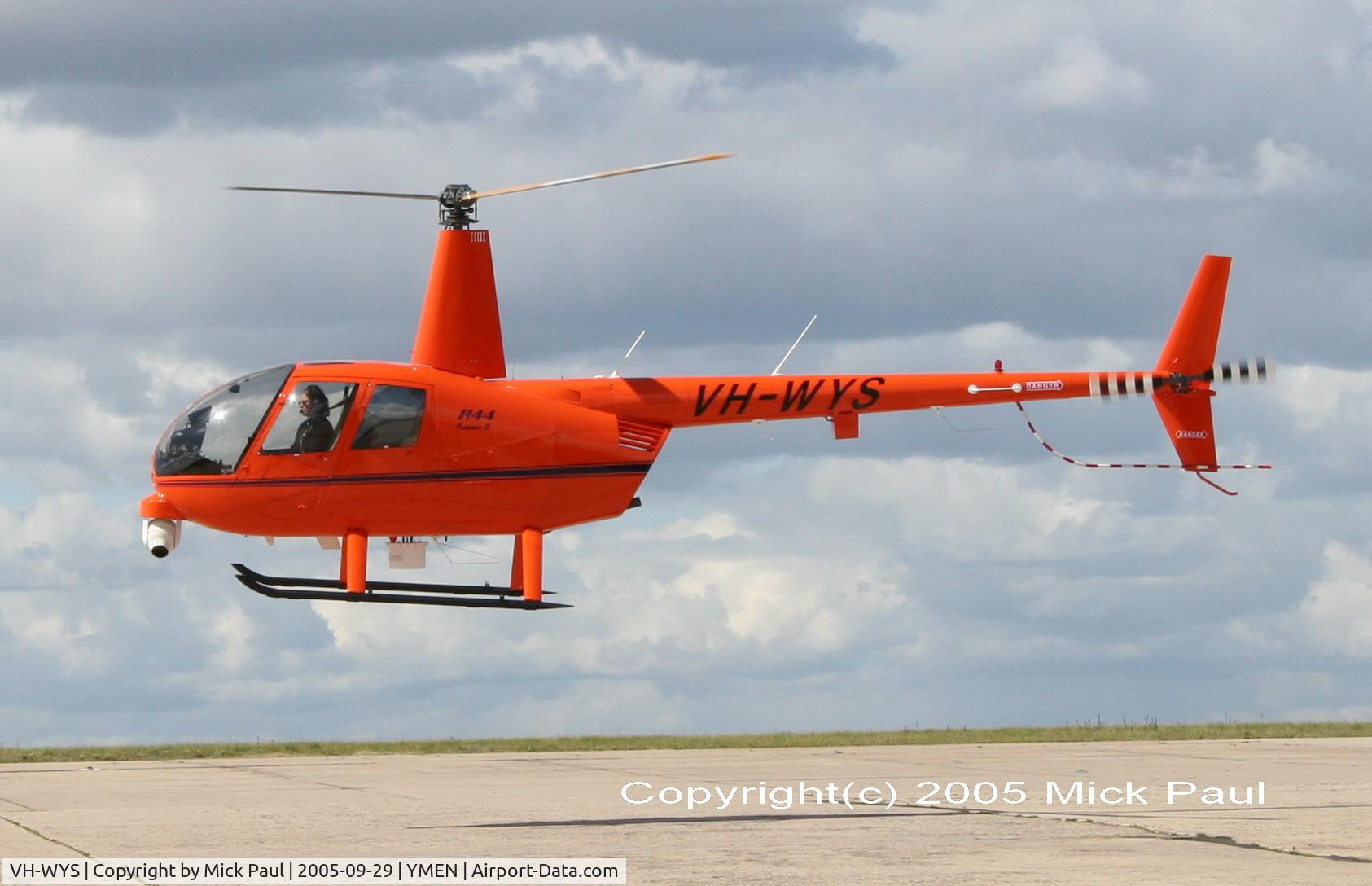 VH-WYS, 2005 Robinson R44 II C/N 10720, VH-WYS Taxi Essendon (YMEN)