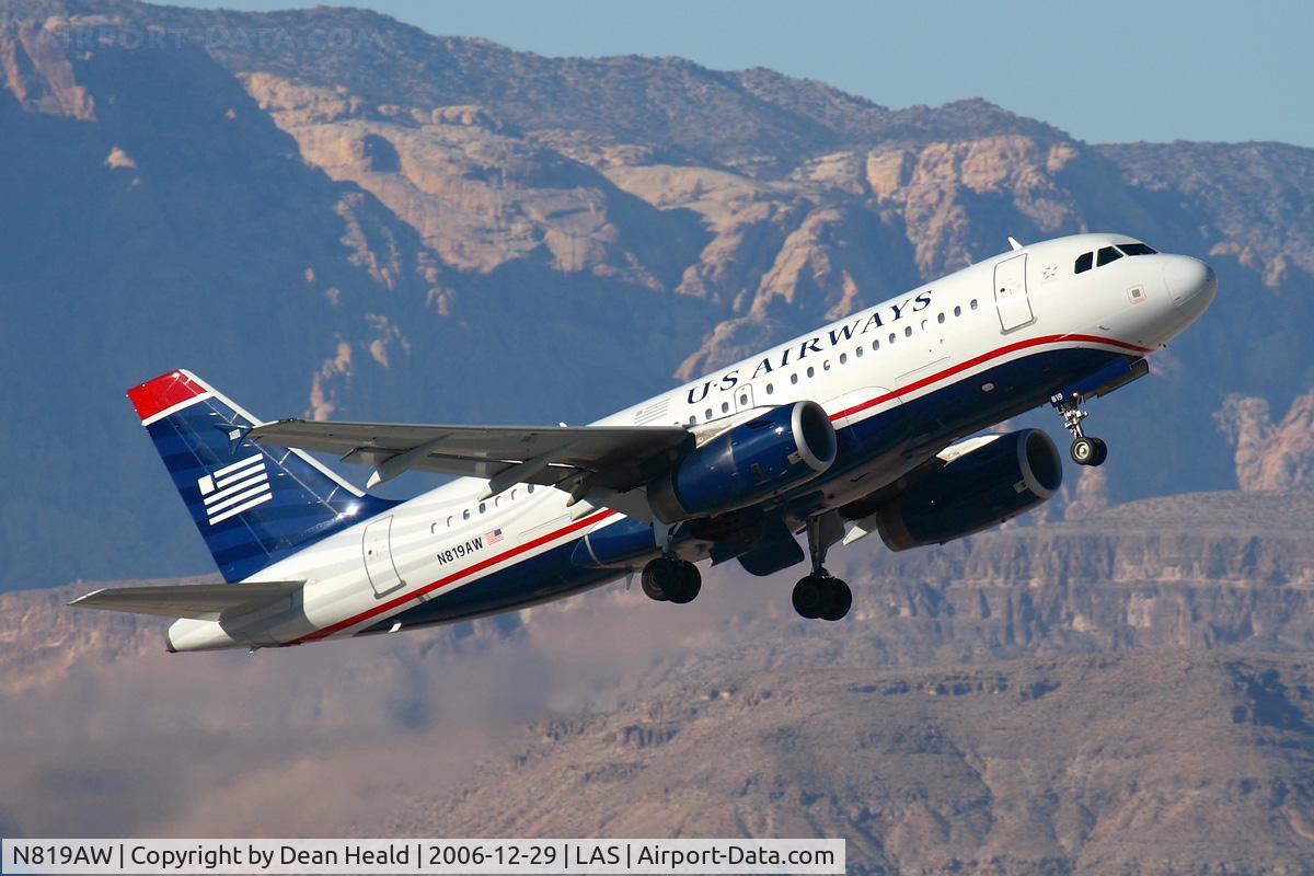 N819AW, 2000 Airbus A319-132 C/N 1395, US Airways (America West) N819AW (FLT AWE439) climbing out from RWY 01R enroute to Vancouver Int'l CYVR).