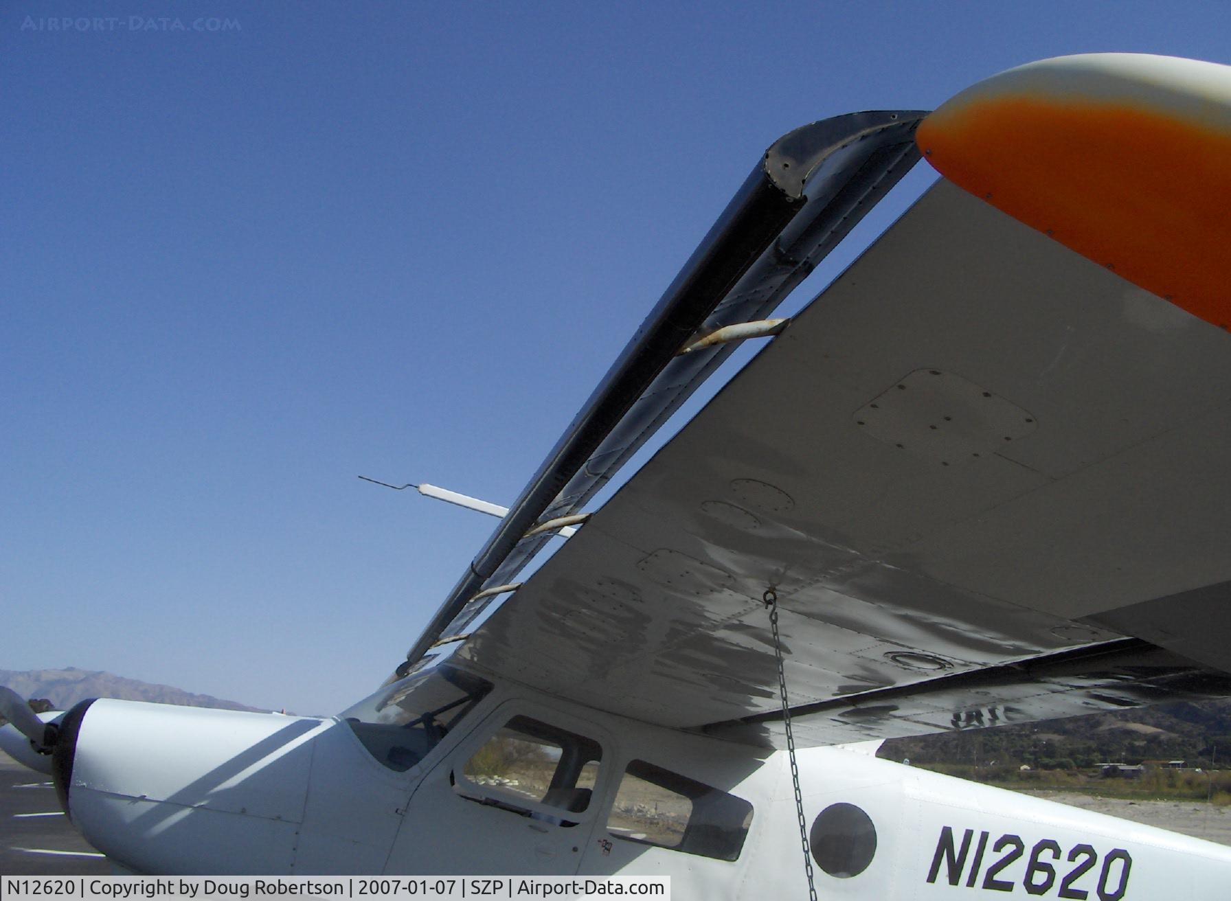 N12620, 1956 Helio H-391B Courier C/N 028, 1956 Helio H-391B COURIER STOL, Lycoming GO-435 264 Hp, high lift wing with full-span slats