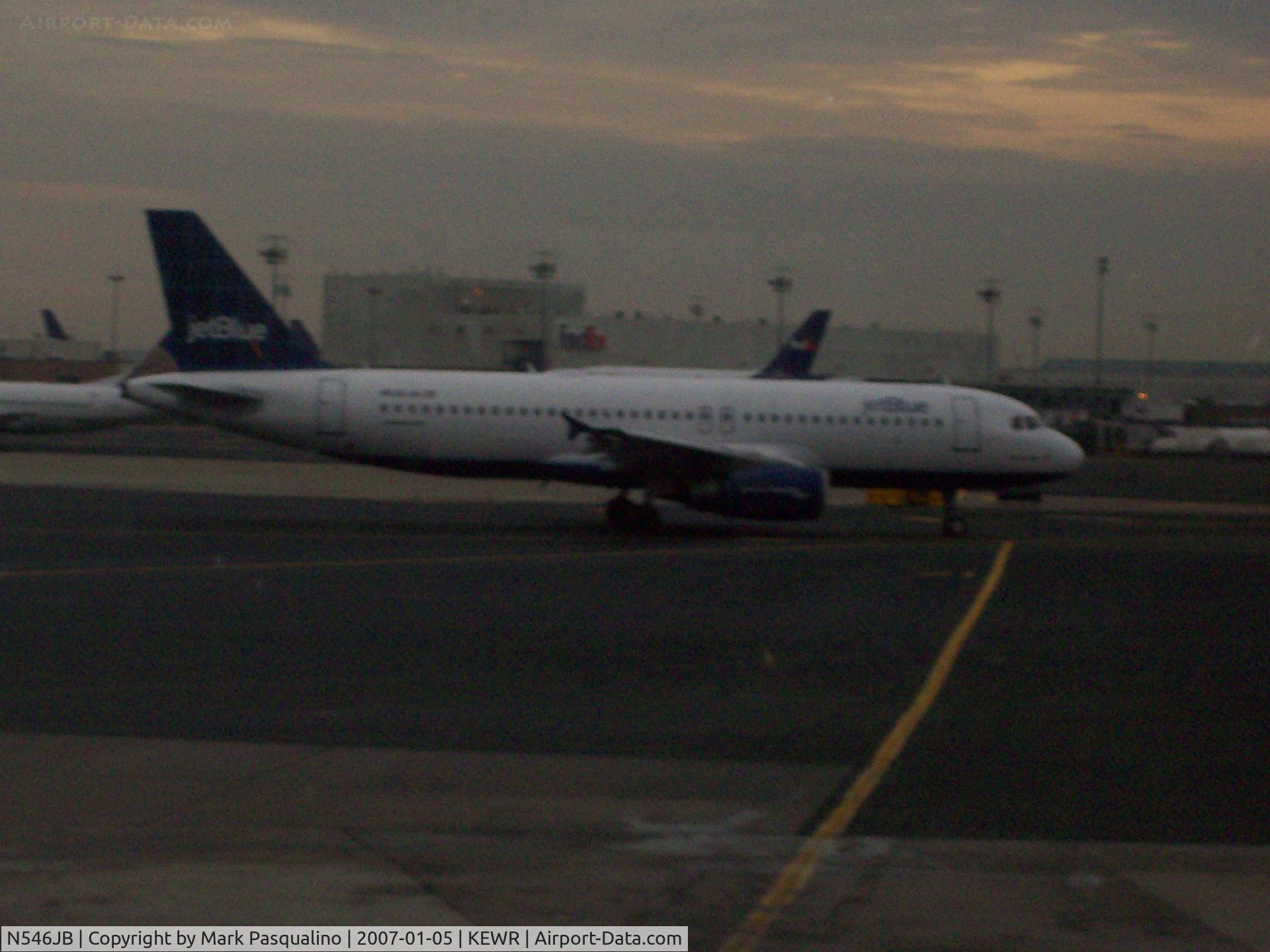 N546JB, 2002 Airbus A320-232 C/N 1827, Airbus A320