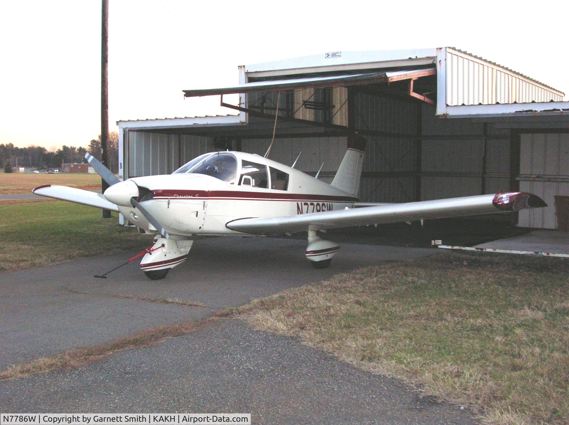 N7786W, 1964 Piper PA-28-180 C/N 28-1794, 1964 Piper Cherokee 180C N7786W