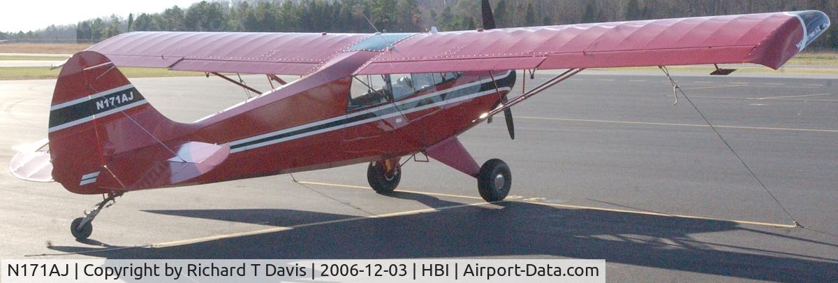 N171AJ, 2004 Aviat A-1B Husky C/N 2280, 2004 Aviat A-1B .Pilot visiting the N.C. Aviation Museum in Asheboro N.C.