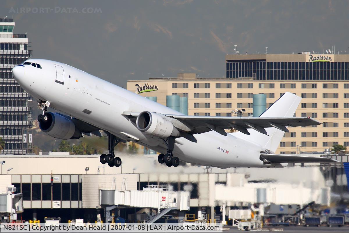 N821SC, 1982 Airbus A300B4-203 C/N 211, Tradewinds Cargo N821SC (FLT TDX9187) departing RWY 25R enroute to John F Kennedy Int'l (KJFK).