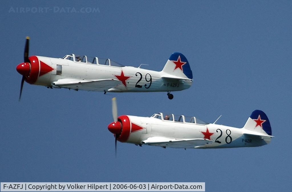 F-AZFJ, Yakovlev Yak-11 C/N 25 III/02, Yak-11