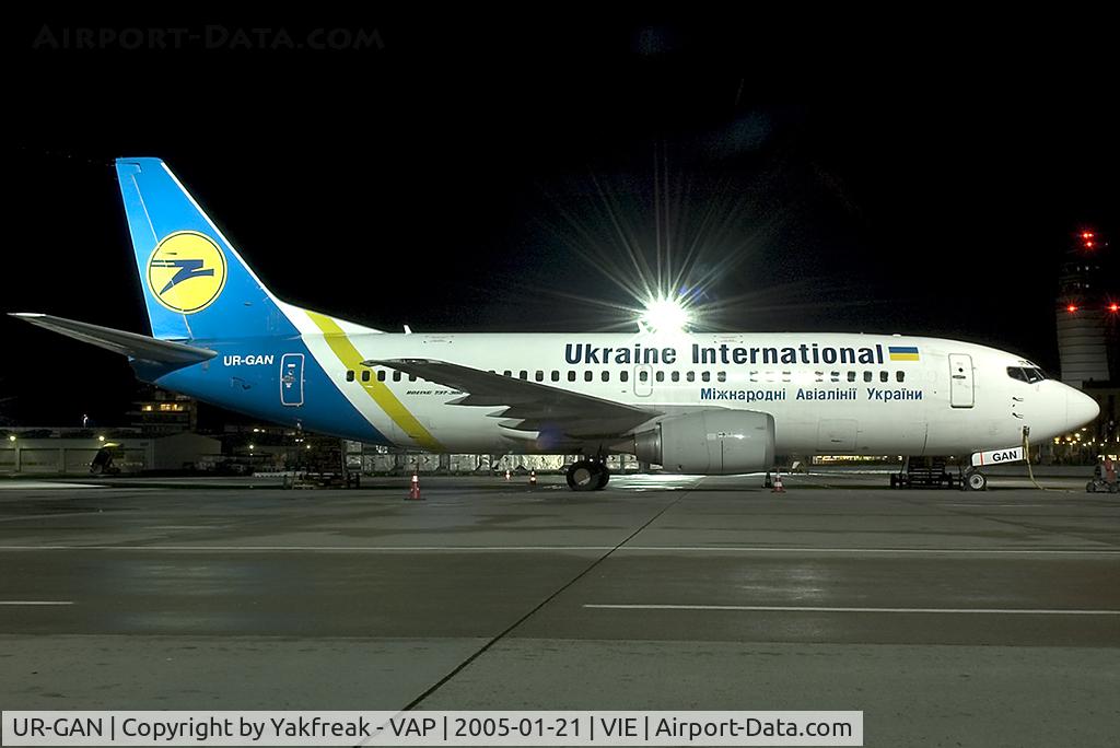 UR-GAN, 1998 Boeing 737-36N C/N 28569, Ukraine International Boeing 737-300