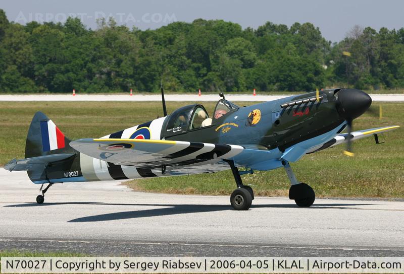 N70027, 2001 Supermarine Aircraft Spitfire Mk.26 C/N 017, Sun-n-fun 2006