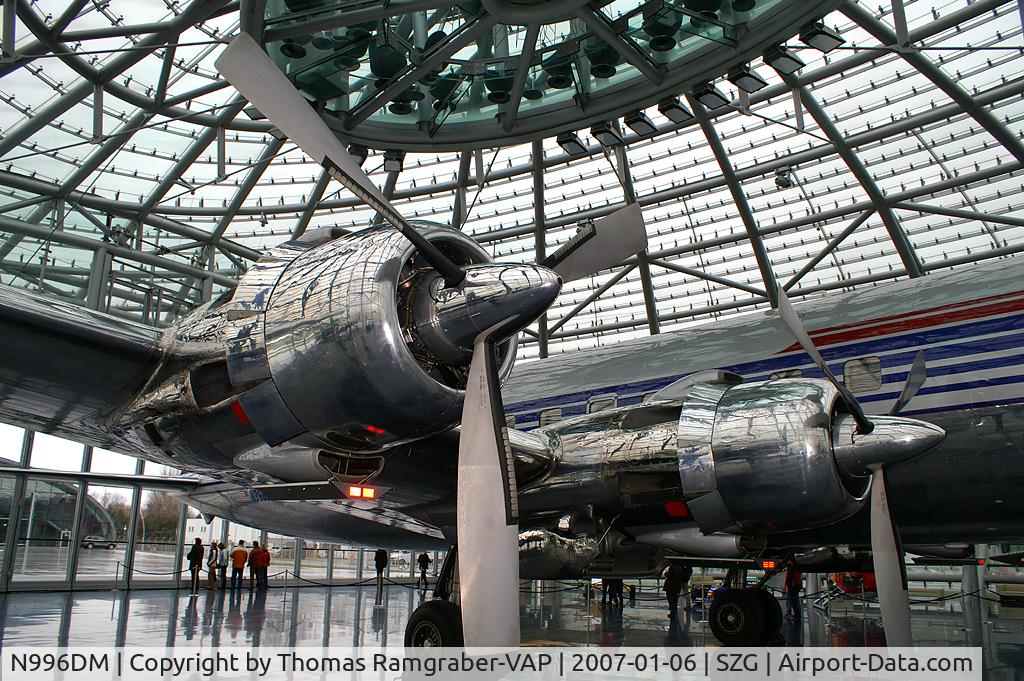 N996DM, 1958 Douglas DC-6B C/N 45563, Flying Bulls DC-6B (Hangar7)