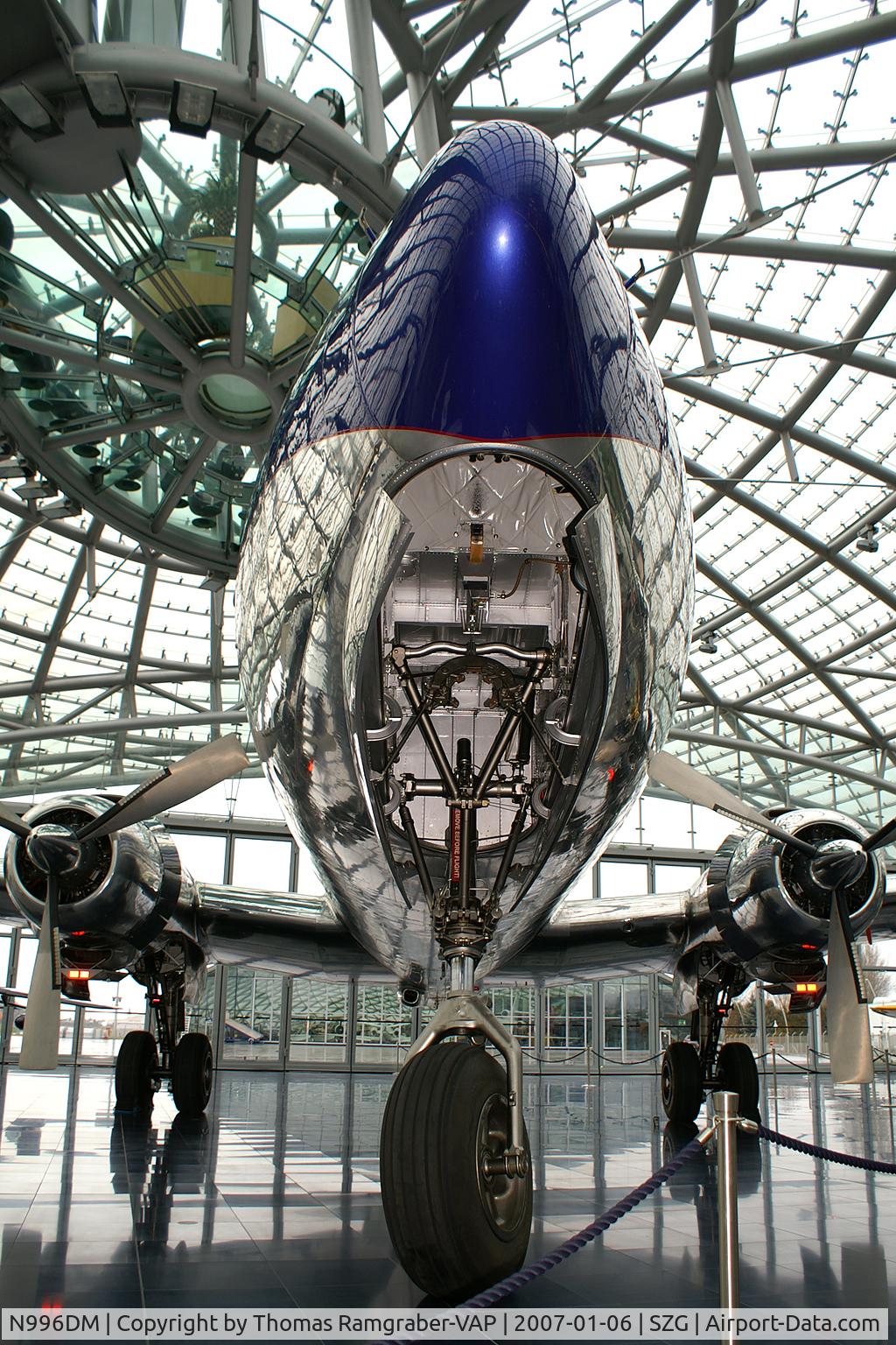 N996DM, 1958 Douglas DC-6B C/N 45563, Flying Bulls DC-6B (Hangar7)