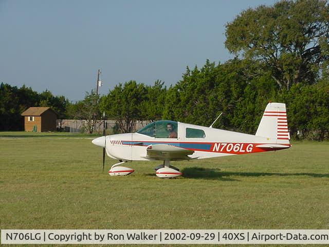 N706LG, 1972 American Aviation AA-1A Trainer C/N AA1A-0414, Starting the takeoff roll at 40XS