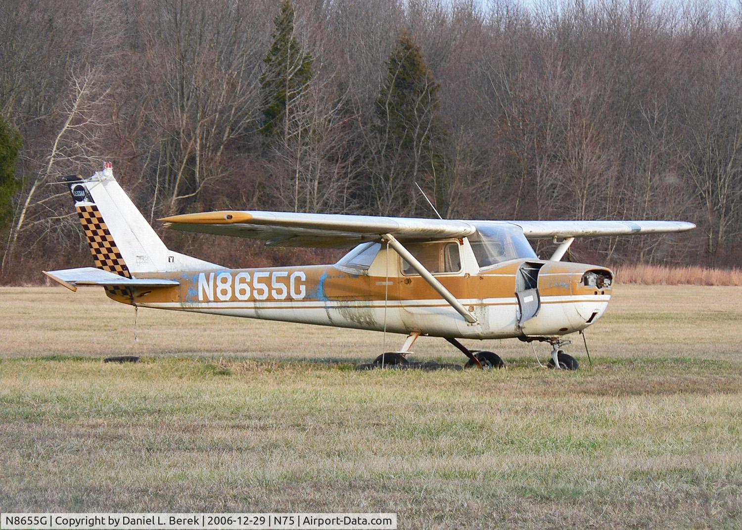N8655G, 1966 Cessna 150F C/N 15062755, Not having felt the wind beneath its wings for quite some time and bereft of critical parts, this poor 1966 Cessna 150 has that sinking feeling....