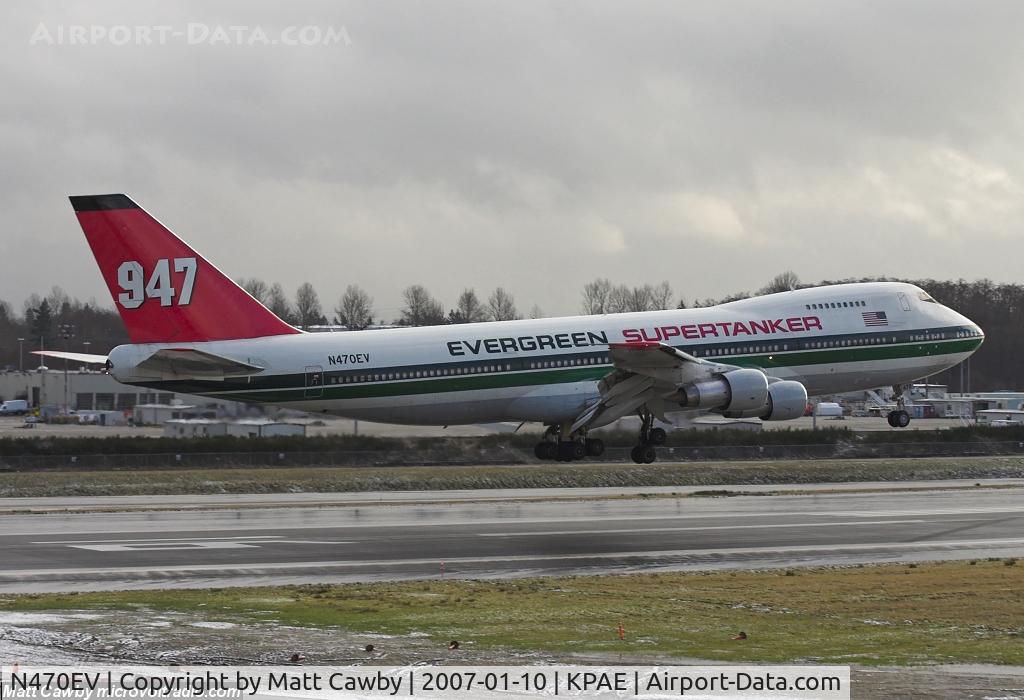 N470EV, 1974 Boeing 747-273C C/N 20653, Went to the Boeing ramp and unloaded some big stuff