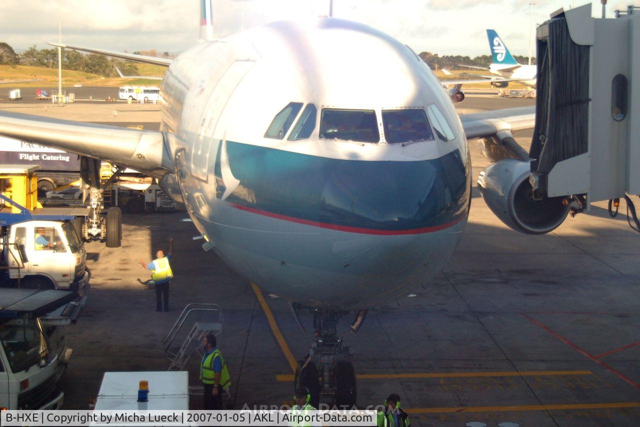 B-HXE, 1996 Airbus A340-313 C/N 157, Nose