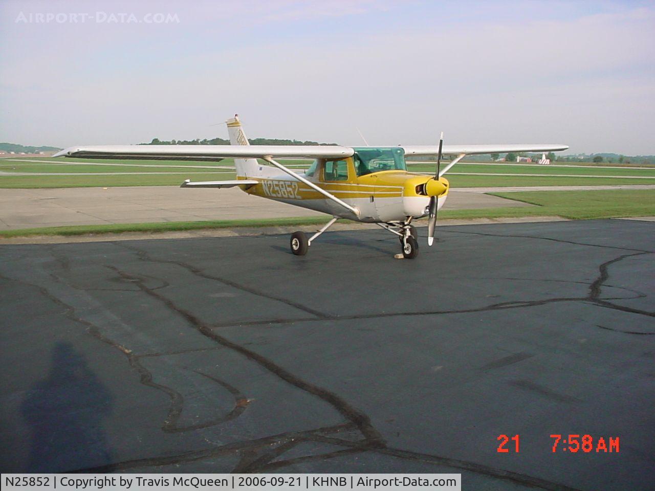 N25852, 1977 Cessna 152 C/N 15280817, Cessna C-152 based at KHNB