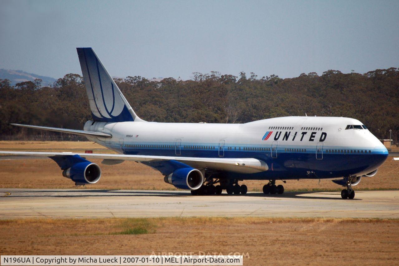 N196UA, 1997 Boeing 747-422 C/N 28715, Just arrived in Melbourne
