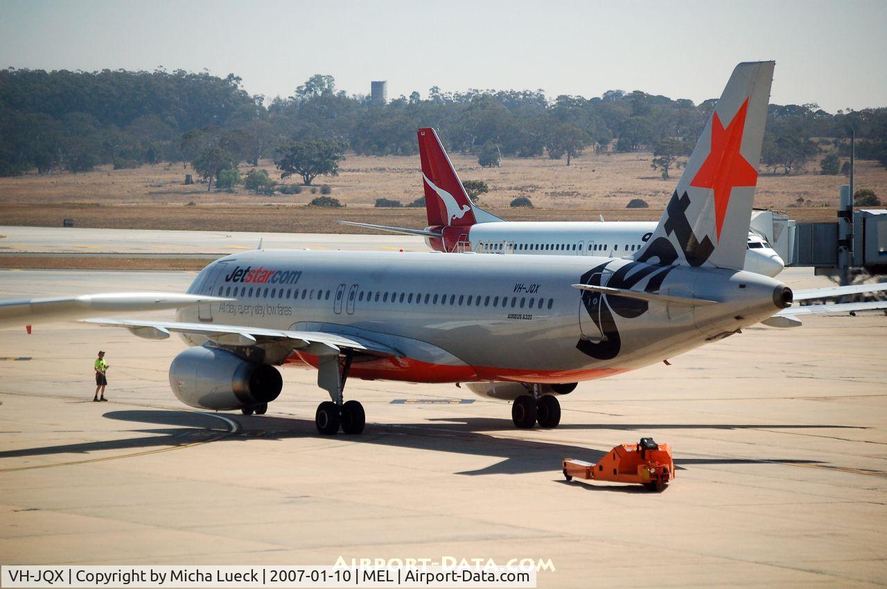 VH-JQX, 2004 Airbus A320-232 C/N 2197, Push-back completed