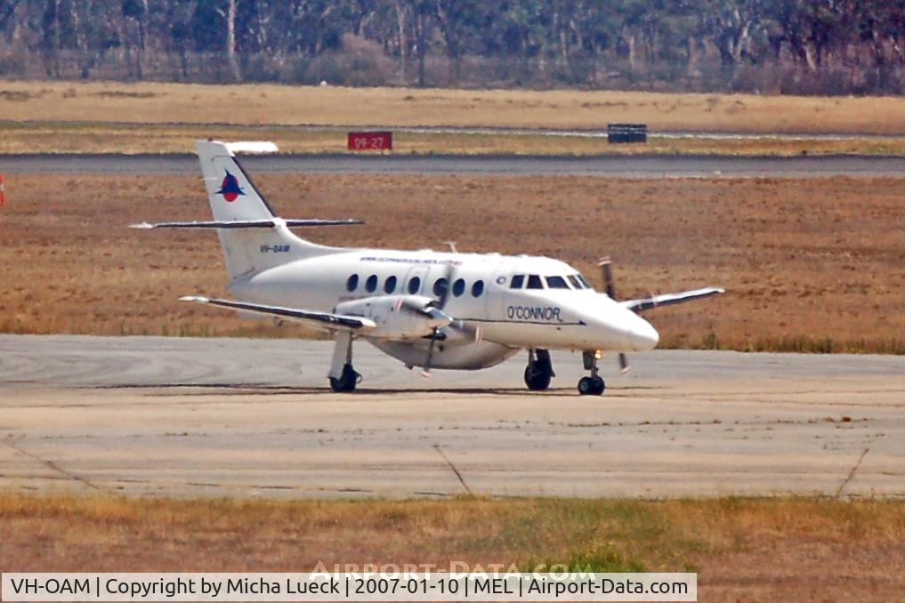 VH-OAM, 1989 British Aerospace Jetstream 3201 C/N 859, At Melbourne