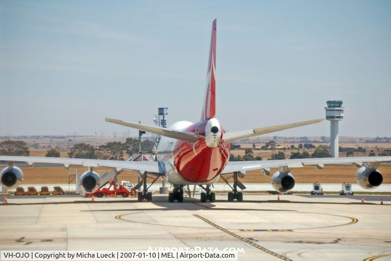 VH-OJO, 1992 Boeing 747-438 C/N 25544, B 747-400 