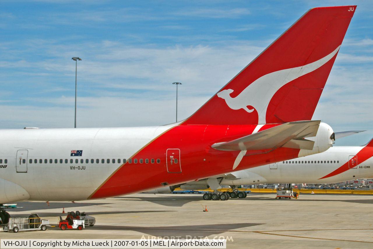 VH-OJU, 1999 Boeing 747-438 C/N 25566, Parked in Melbourne