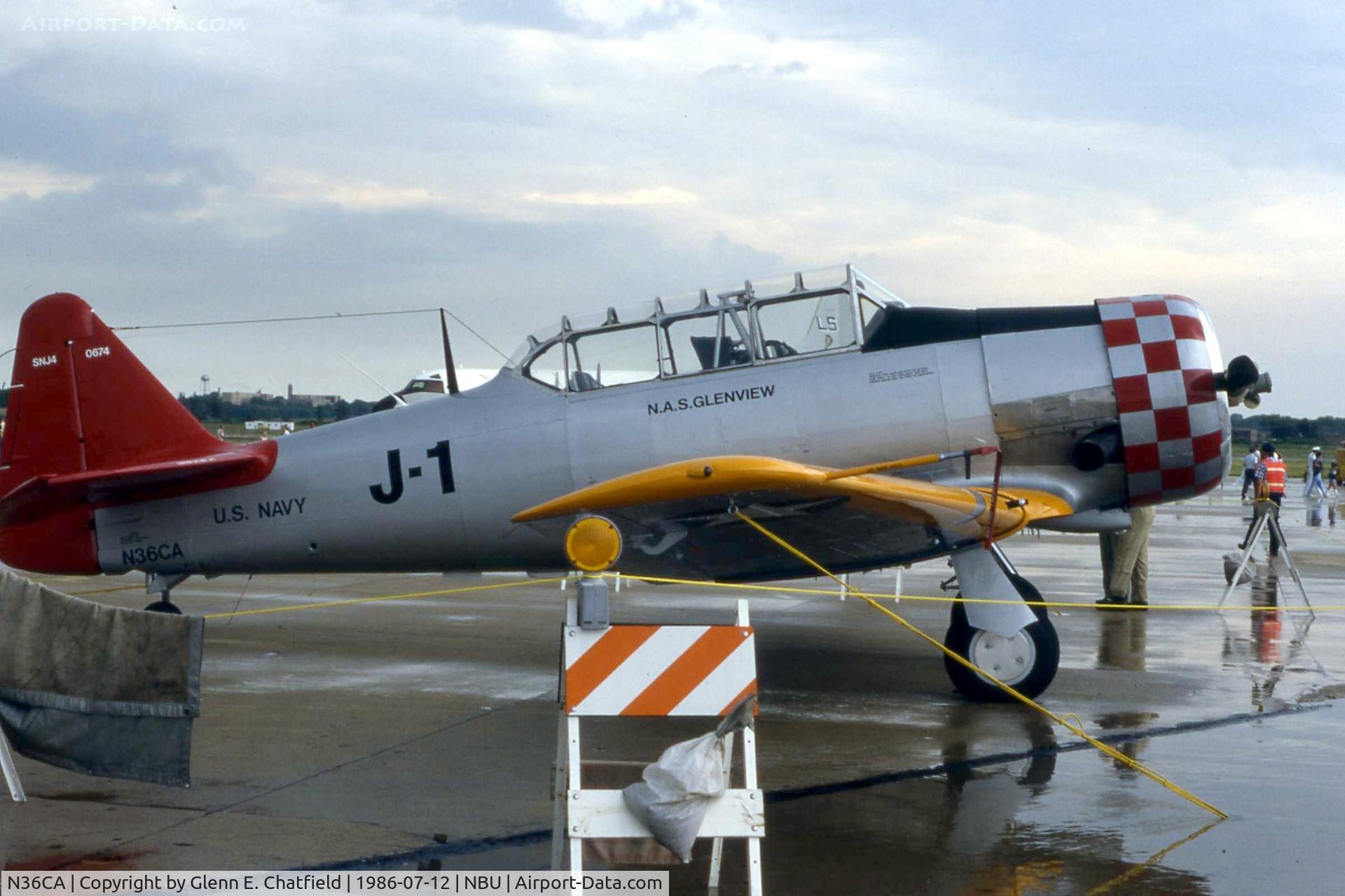 N36CA, North American AT-6D Texan C/N 88-10677, At the open house