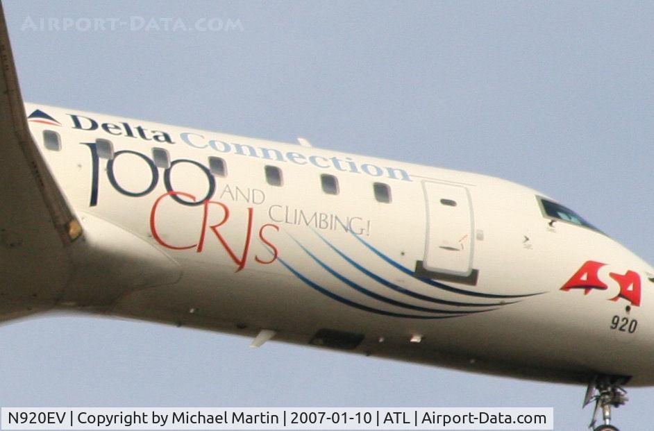 N920EV, 2003 Bombardier CRJ-200ER (CL-600-2B19) C/N 7810, Nose Art on 100th CRJ!