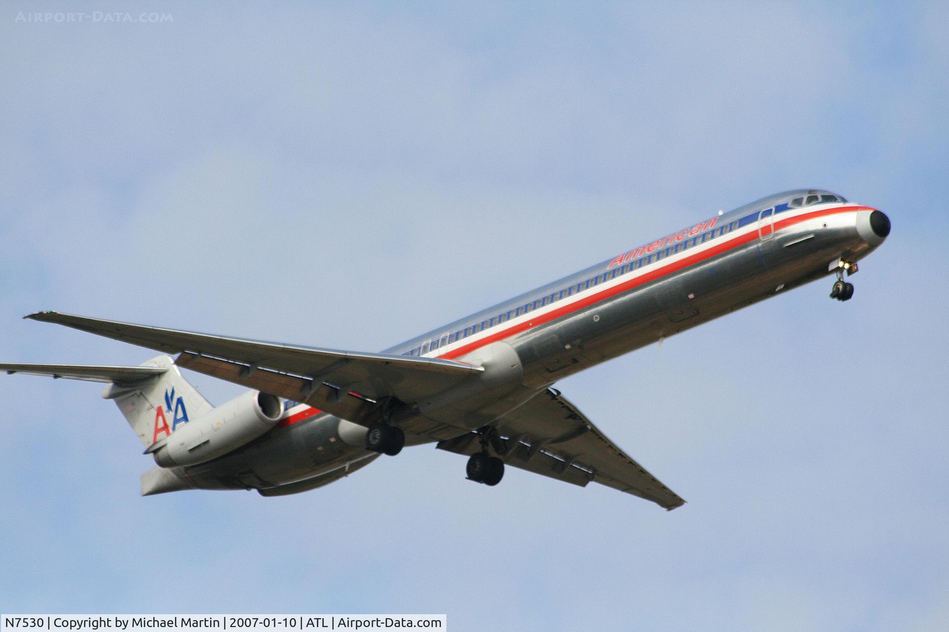 N7530, 1990 McDonnell Douglas MD-82 (DC-9-82) C/N 49922, On final for Runway 9R