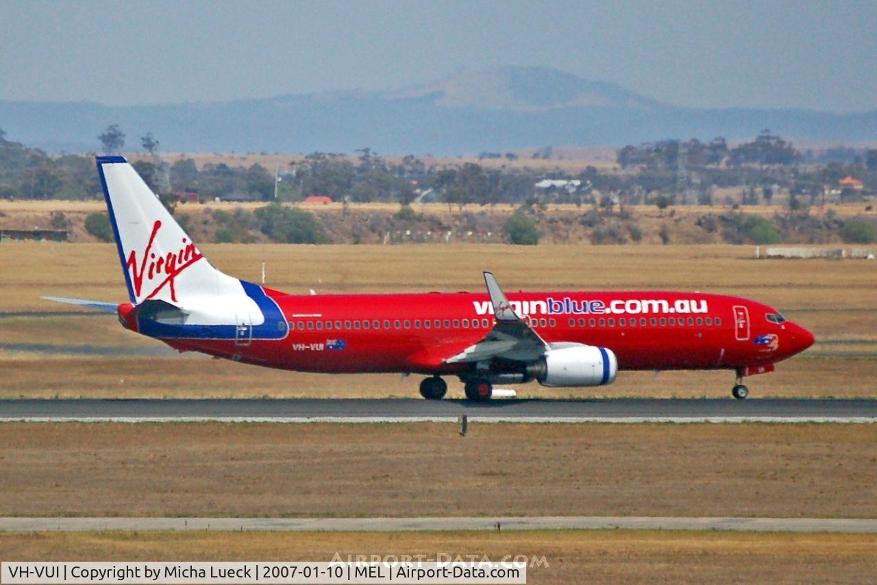 VH-VUI, 2006 Boeing 737-8FE C/N 34441, Just touched down