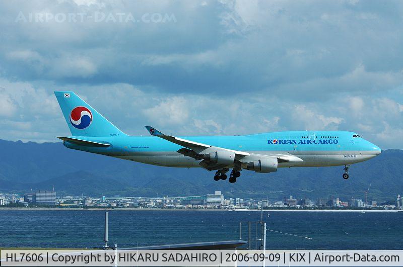 HL7606, 1989 Boeing 747-4B5-F C/N 24199, Fisrt visit KE's B747-400BCF at KIX.