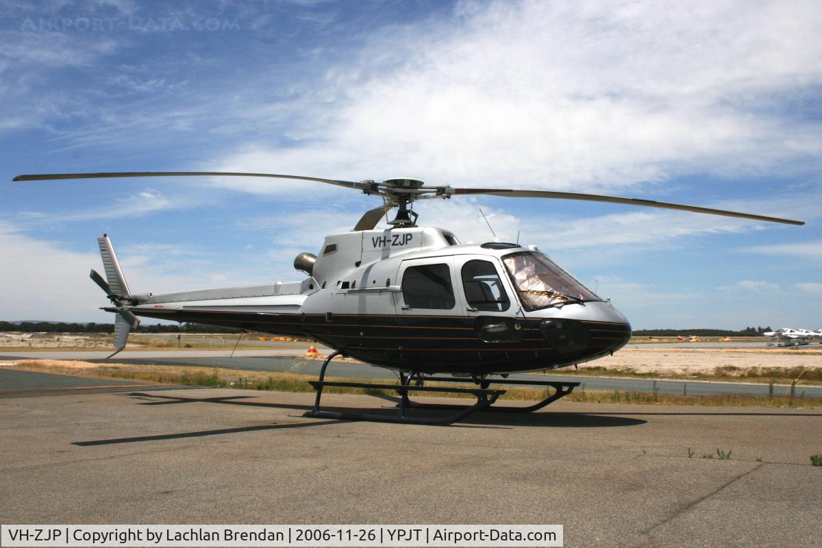 VH-ZJP, 2000 Eurocopter AS-350B-2 Ecureuil Ecureuil C/N 3297, Eurocpter AS350B2