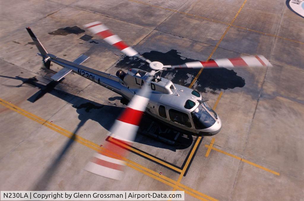 N230LA, 2000 Eurocopter AS-350B-2 Ecureuil Ecureuil C/N 3318, Eurocopter AS 350 B2 Preparing For Takeoff