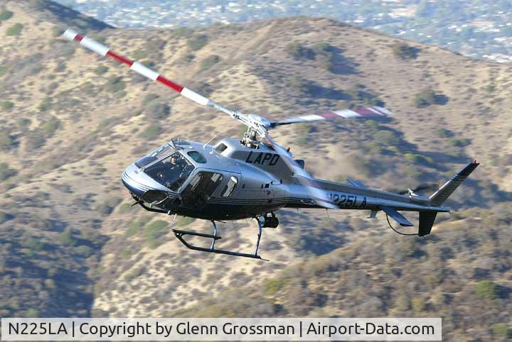 N225LA, 2000 Eurocopter AS-350B-2 Ecureuil C/N 3308, Eurocopter AS 350 B2 30 degree left rotor tilt
